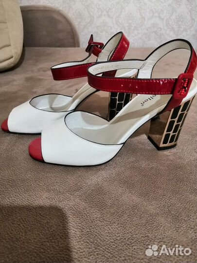 Сапоги женские