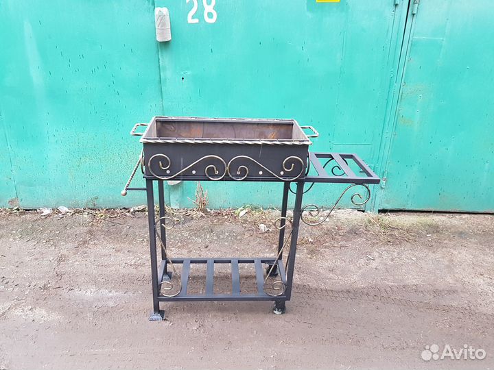Кованый мангал инсигния, сталь 6 мм