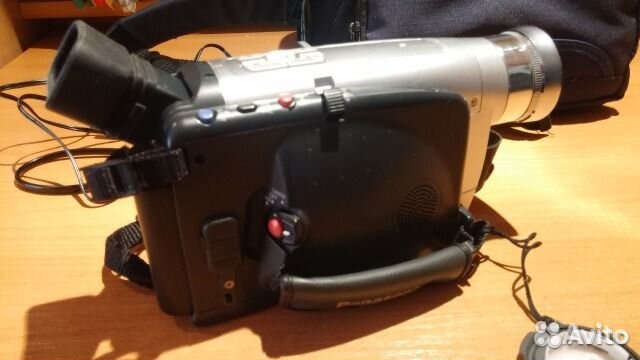 Продам видеокамеру