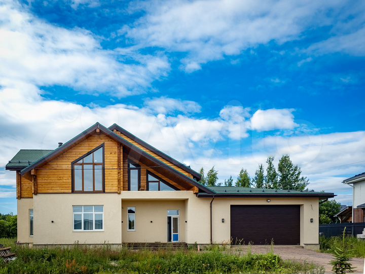 Дом 246,1 м² на участке 19 сот.