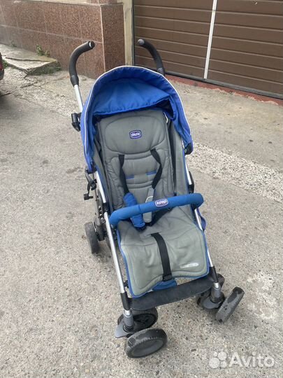 Прогулочная коляска