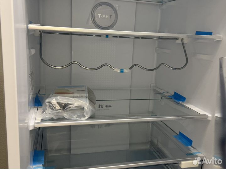 Новый холодильник Haier C2F636cfrg