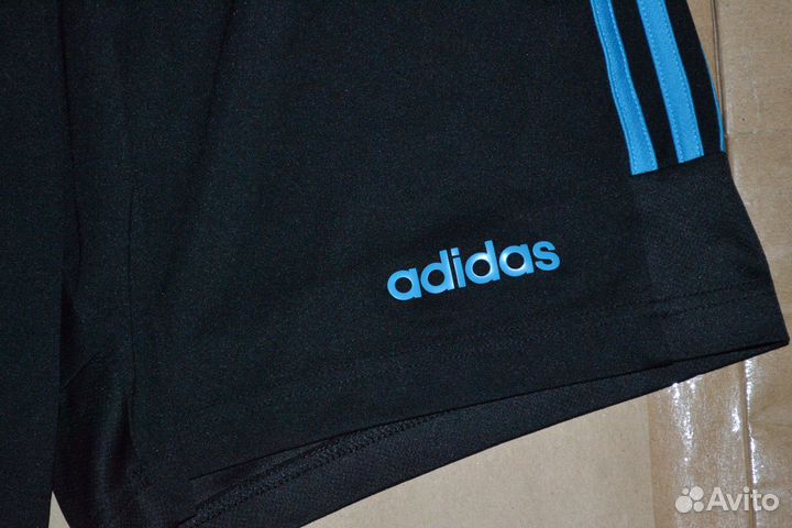 Шорты Adidas (Размер М)