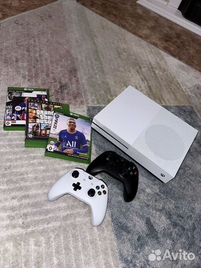 Xbox One s