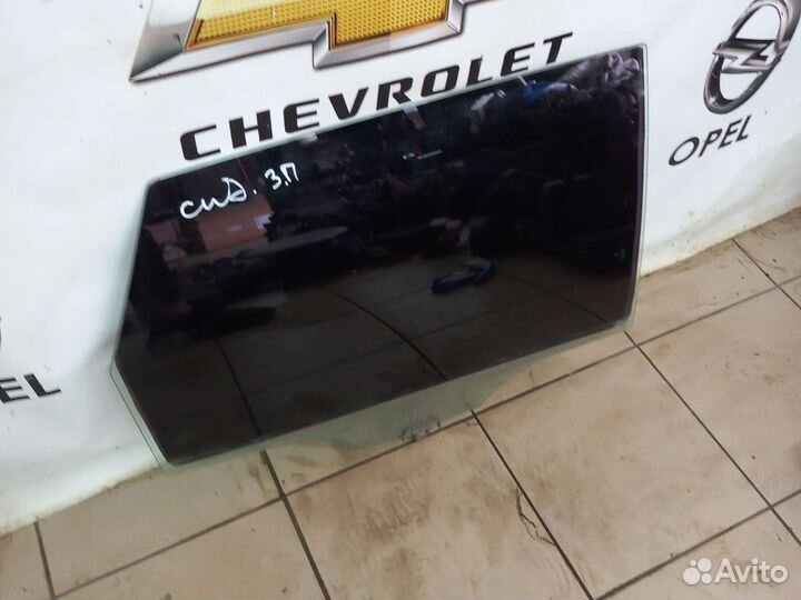 Заднее правое стекло Киа Сид ED универсал