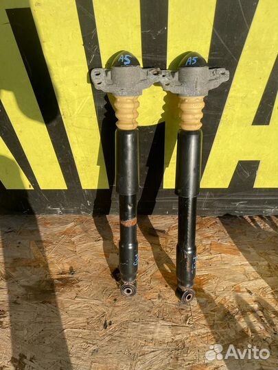 Задние стойки Шкода Октавия А5