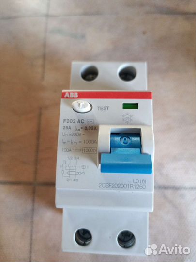 Автоматический выключатель iek
