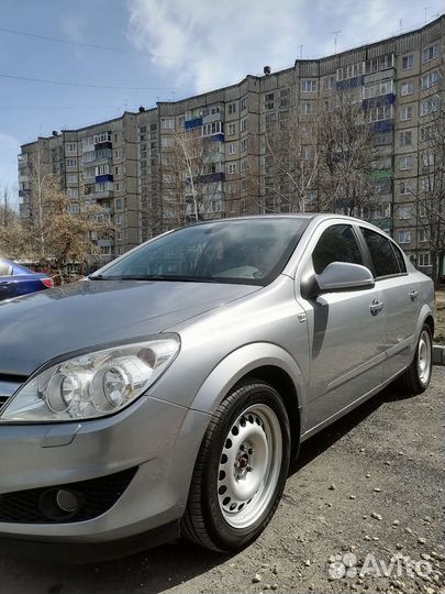 Opel Astra 1.6 МТ, 2010, 160 000 км