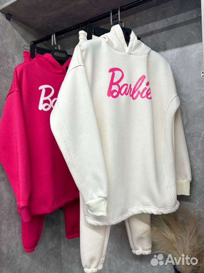 Спортивный костюм женский