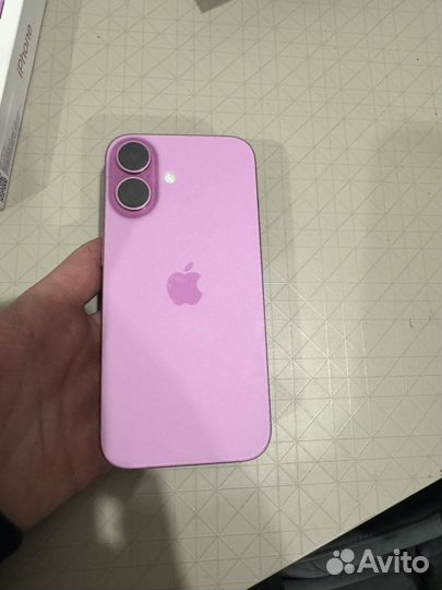 iPhone 16, 128 ГБ
