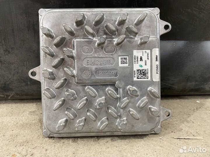 Модуль фары Renault T L90094997