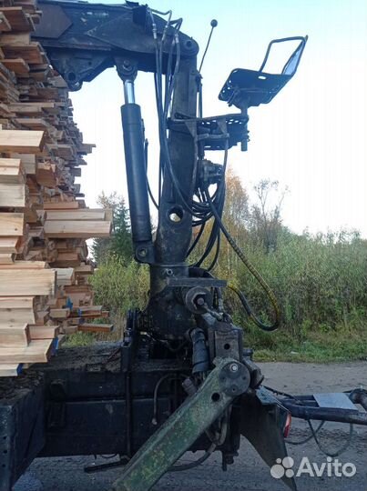МАЗ 6303 с КМУ, 2006
