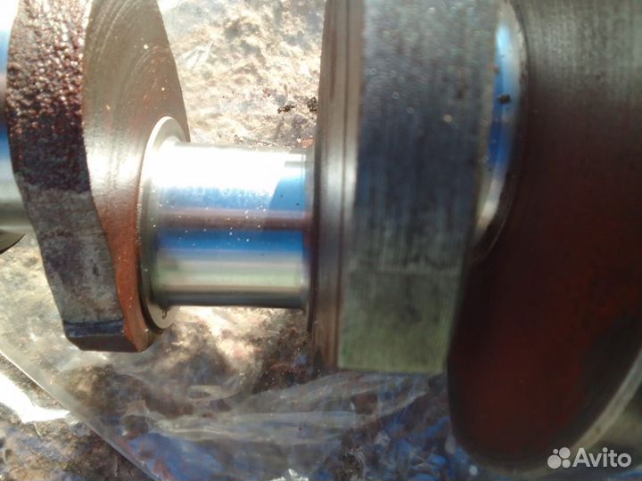 Продаётся коленвал 740-10 новый