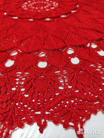 Салфетка рельефная кружевная связанная крючком