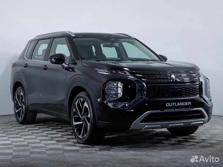 Mitsubishi Outlander, 2023