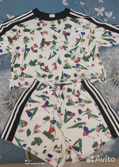 Комплект шорты с футболкой adidas