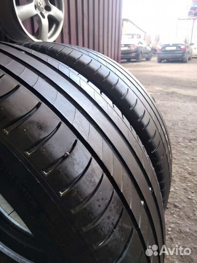 Michelin Primacy 3 235/50 R17