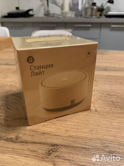 Умная колонка Яндекс Станция Лайт