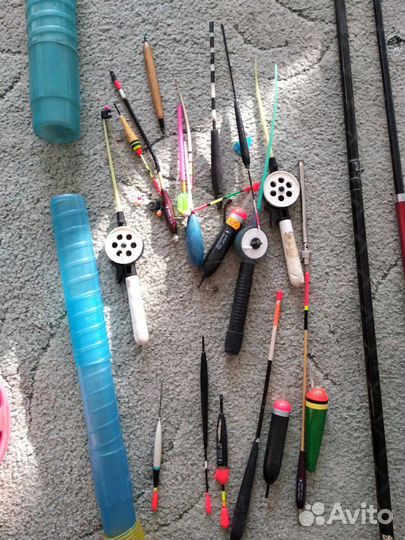 Удочки/поплавки/приманки/сеть