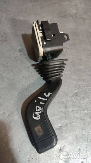 Переключатель поворотов Opel Agila (A) 90221174
