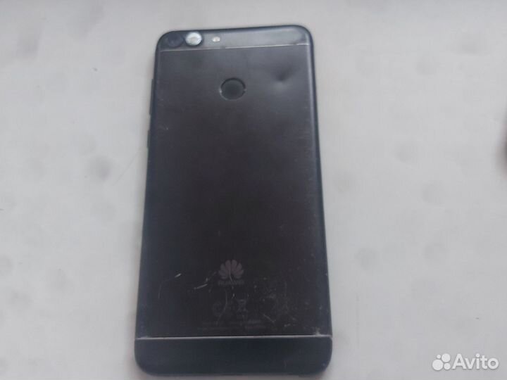 HUAWEI P Smart, 3/32 ГБ
