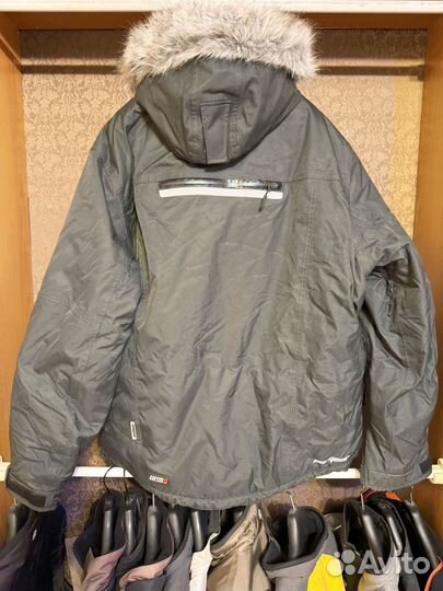 Снегоходная куртка