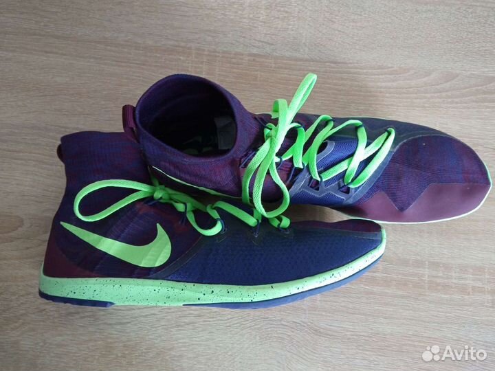 Nike Rasing, беговые шиповки ориг новые 30-32 см