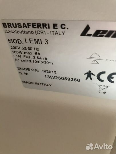 Кушетка косметологическая lemi 3 Италия