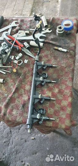 Топливные форсунки пеже