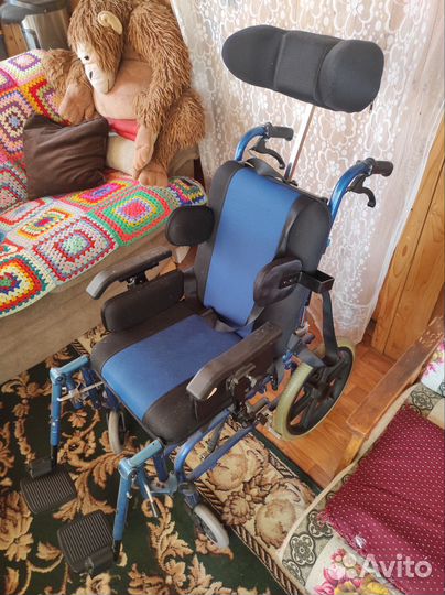 Коляска инвалидная