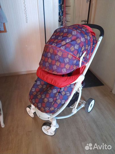 Прогулочная коляска