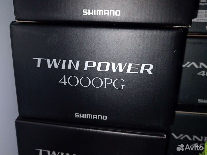 Shimano 21 Twin Power XD 4000 PG Japan