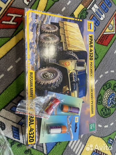 Конструктор сборная модель урал-4320