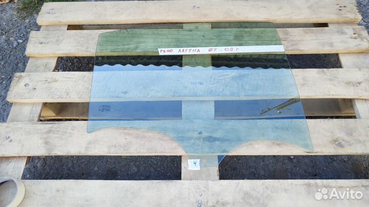 Renault laguna стекло заднее правое