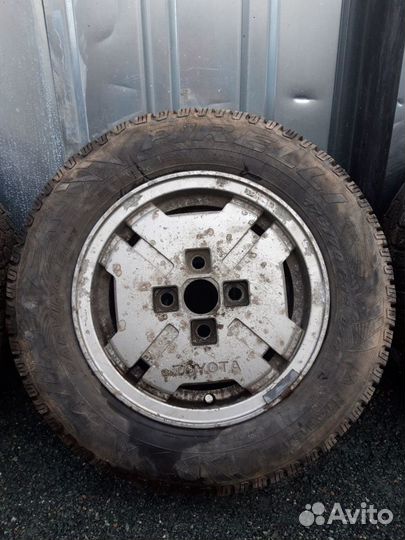 Колёса в сборе на toyota 175/70 r13 зима