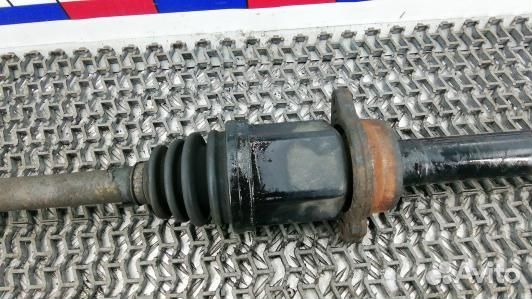 Привод передний правый toyota verso AR2 (ABG23N101