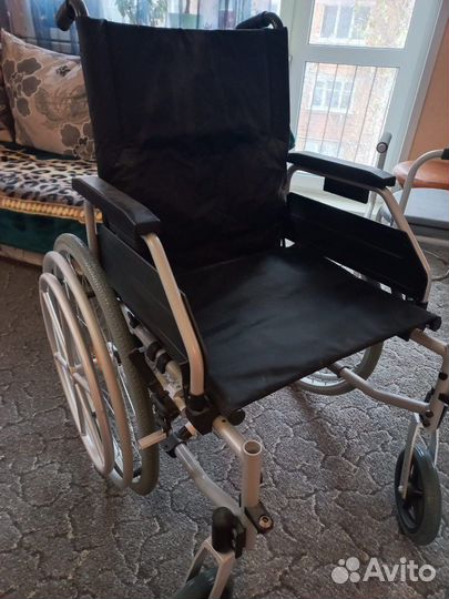 Инвалидное кресло коляска KY909LAH