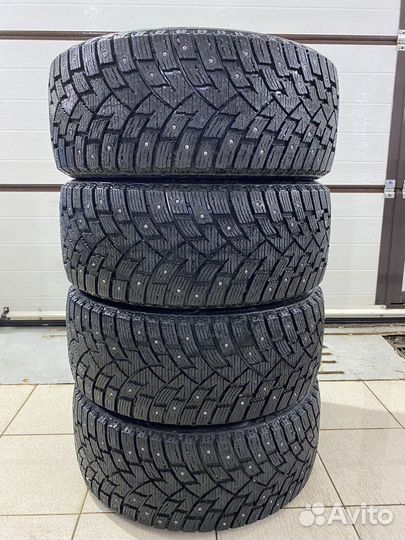 Landsail Ice Star IS37 235/45 R18