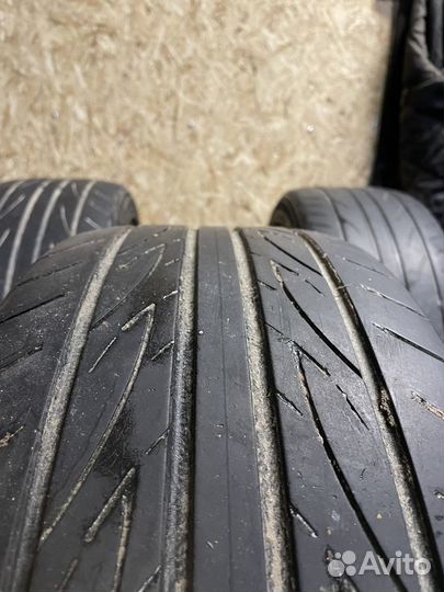 Yokohama Advan Fleva V701 225/45 R19