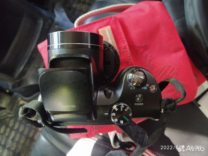 Samsung WB100, компактный фотоаппарат