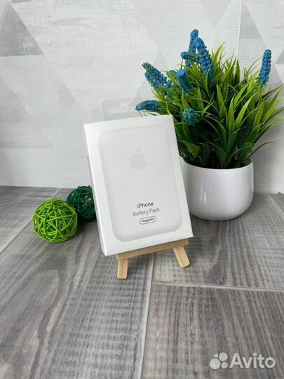 Повербанк apple