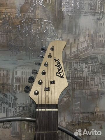 Электро гитара с комбиком объявление продам