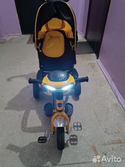 Трехколесный велосипед