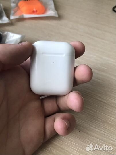Airpods 2