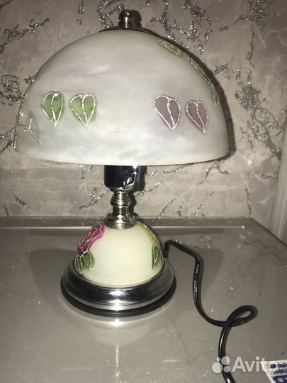 Лампа настольная