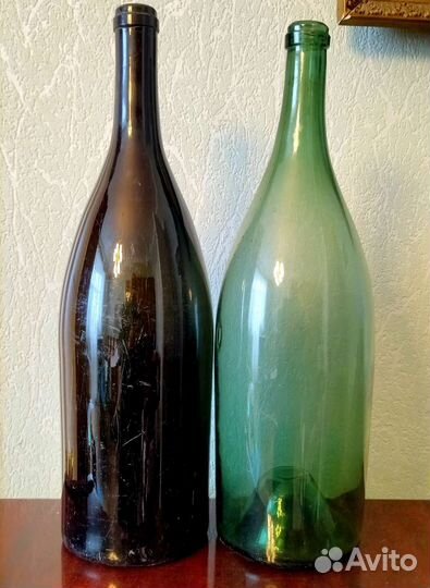 Бутылка старинная большая 2шт. 19 век