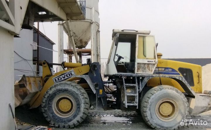 Доставка бетона миксером