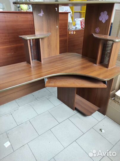 Компьютерный стол бу