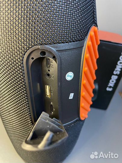 Колонка jbl boombox