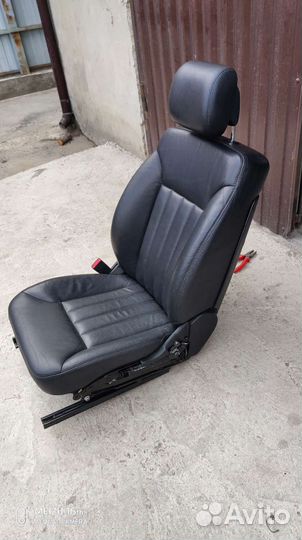 Кожаные передние сиденья на Спринтер и Крафтер